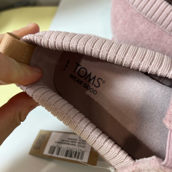 NWT Brand New Size 11 Toms Blush Ballet Pink Felt Flats Slip-On Shoes - Picture 13 of 13